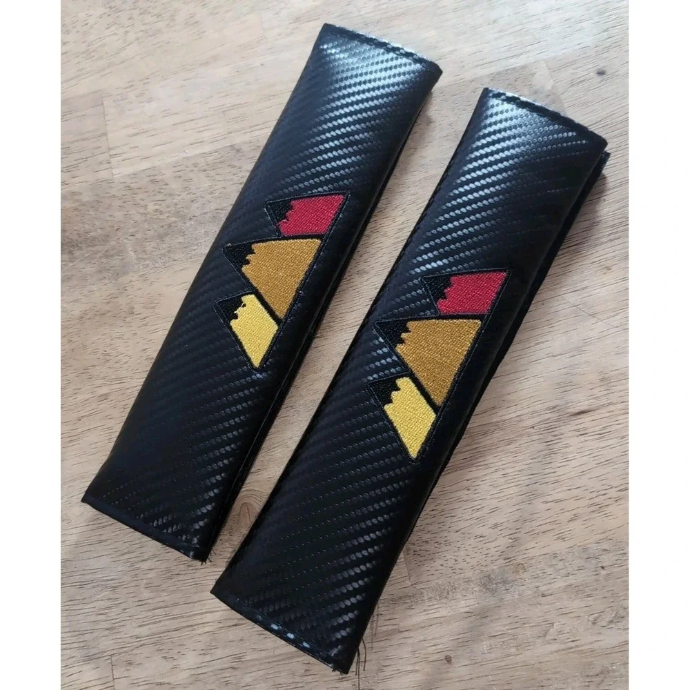 Tri Color Mountain Safety Seat Belt Shoulder‎ Pad for Toyota Models